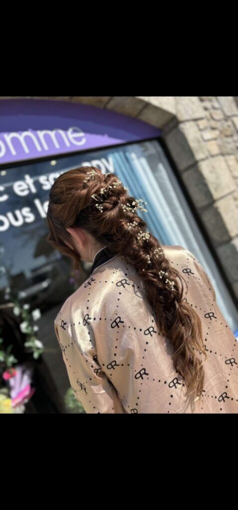 chignon_tresse_fleurs_ceremonie